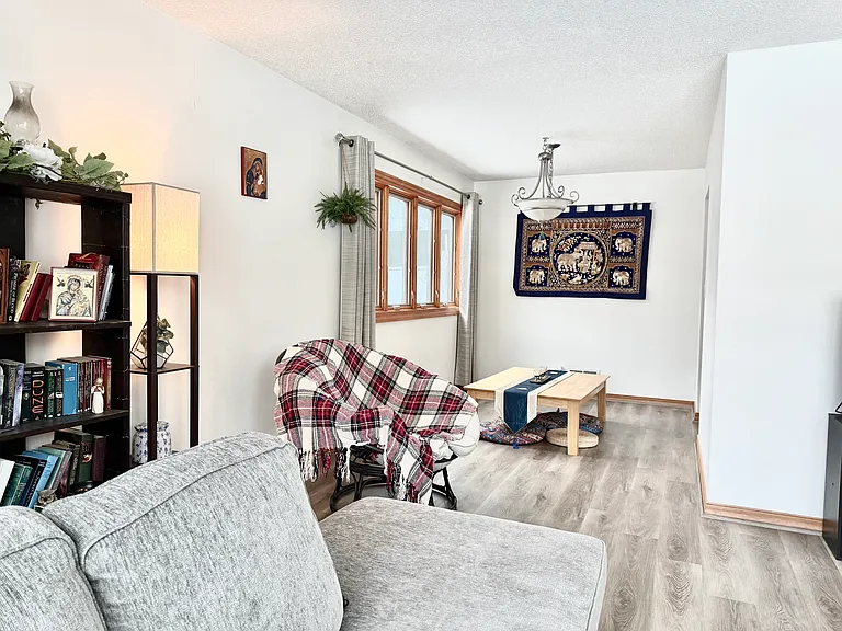 4773 Sharon Ln — Photo 5