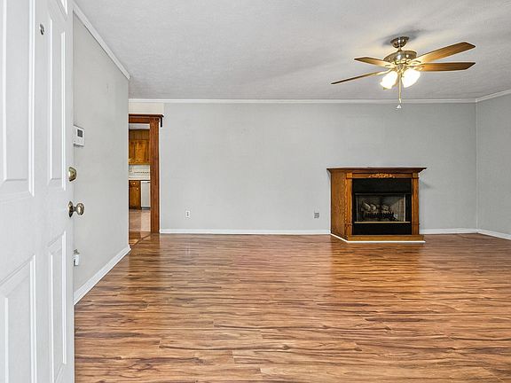 4th image of 3702 Dale Hollow Dr