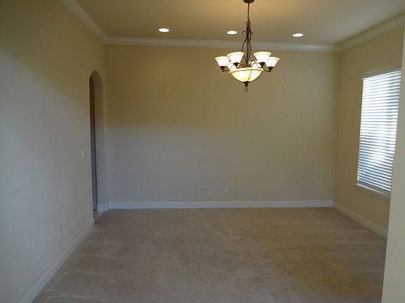 5th image of 2744 Camero Dr