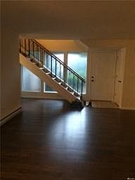 2nd image of 14318 NE 7th Pl APT 2