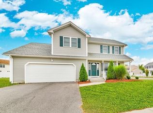 339 Naismith St, Springfield, MA 01104