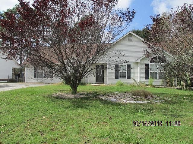 2nd image of 1005 Shallowford Dr