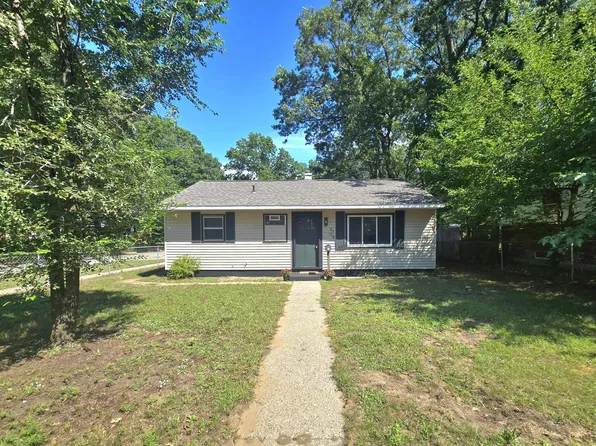 2108 Austin St, Muskegon, MI 49444