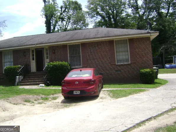 1031 Meadow Ln SE, Conyers, GA 30012