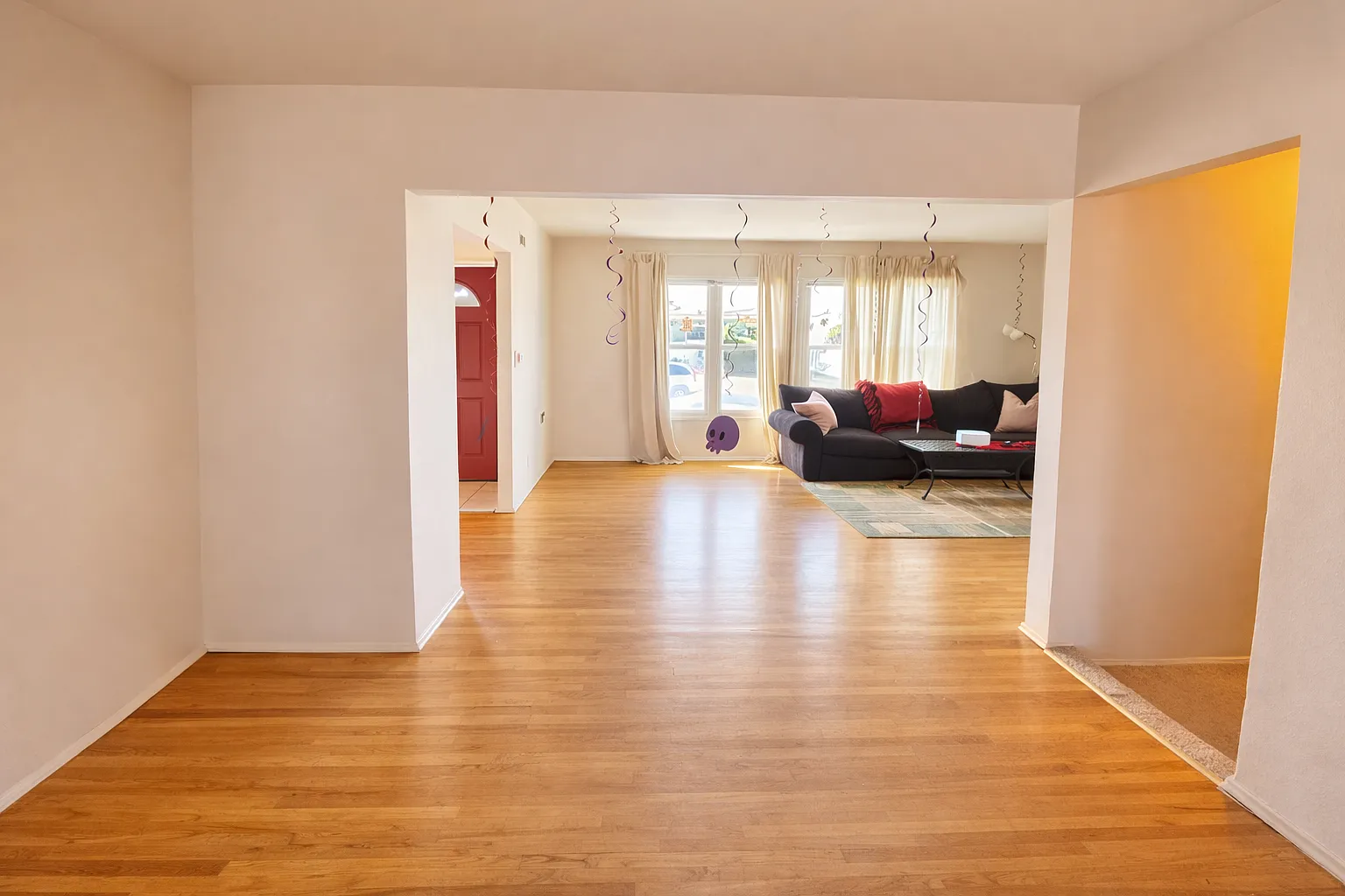 5 bed, 1734 sqft, $6,400 — Photo 3