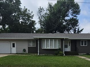 215 W 9th Ave, Webster, SD 57274