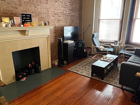 3rd image of 8 W 71st Street 2a #2A