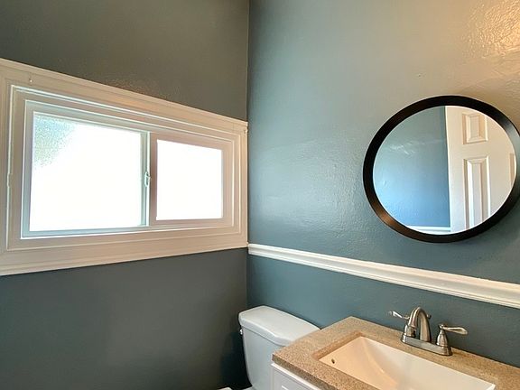 5th image of 1830 E 27th Ave #1836