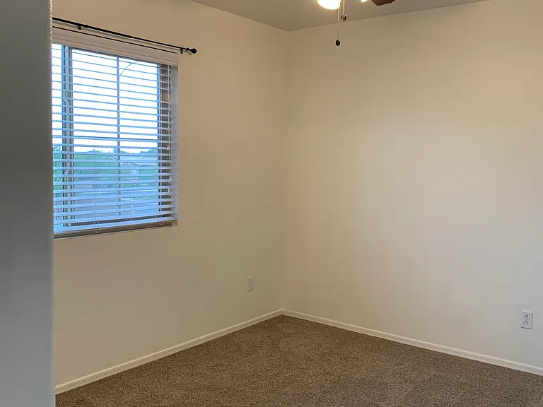 9250 W Lone Cactus Dr — Photo 18