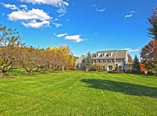 24 Ramsey Rd, Lebanon, NJ 08833