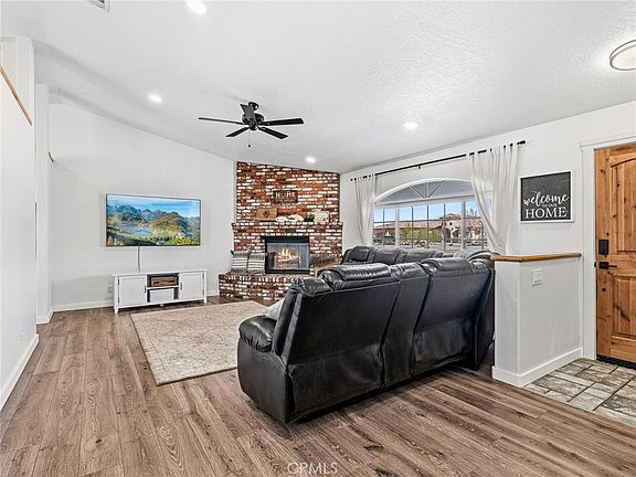 4th image of 18965 Shetland Rd