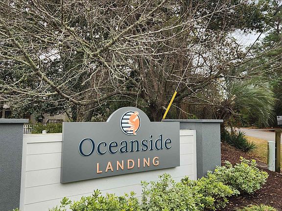 2nd image of 169 Crooked Island Circle