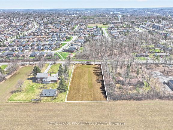5th image of 1281 Brealey Dr