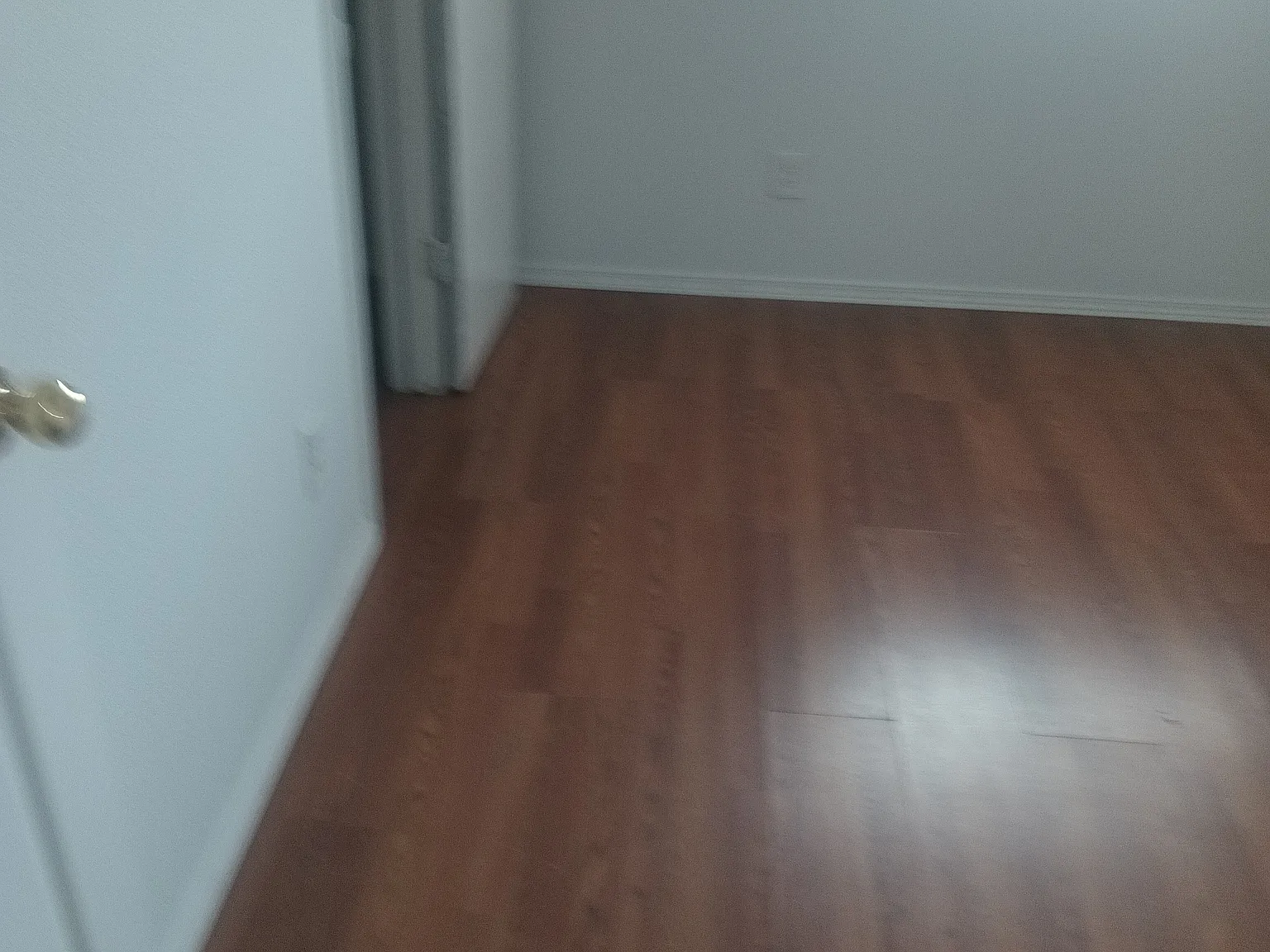 3 bed, 1100 sqft, $1,800 — Photo 3