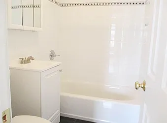 Rented by Rita S Citrin, LREB