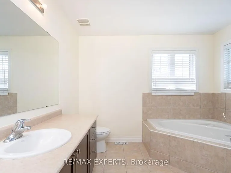 4 Trailside Dr — Photo 5