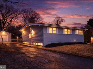 8206 Arrowhead Rd, Baltimore, MD 21208