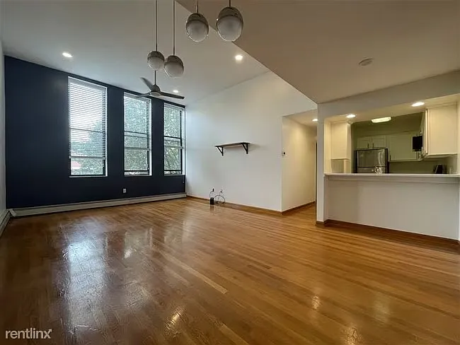 60 Gibson St #308 — Photo 14