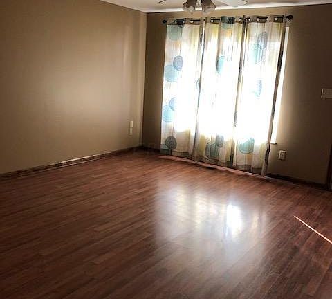 4th image of 380 Shasta Dr