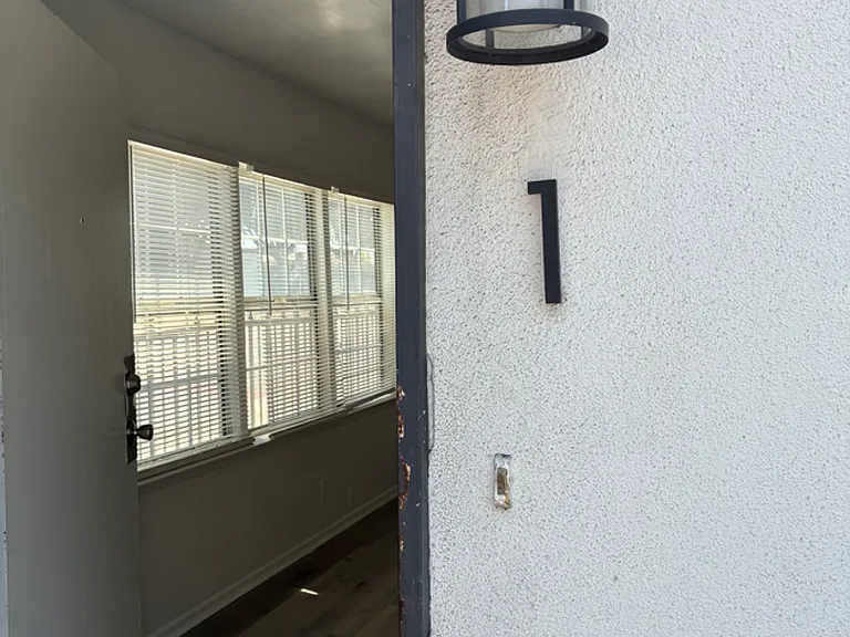 2111 W Florence Ave — Photo 2
