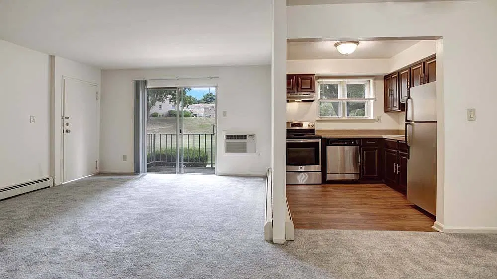 Brakeley Gardens Apartments — Photo 4
