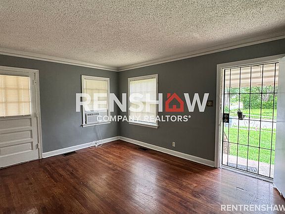 3rd image of 872 Homer St