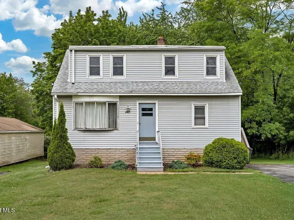 162 Consaul Road, Albany, NY 12205