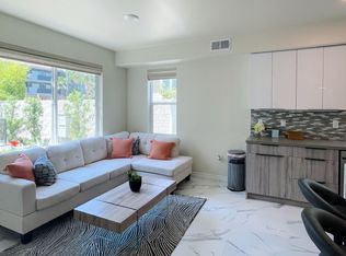 355 E California Blvd #3, Pasadena, CA 91106
