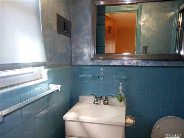 65-62 Fitchett Street image 1 of 20