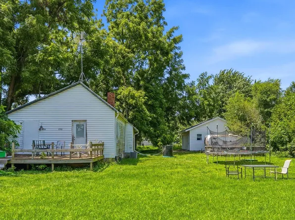 2201 Charles St, Burlington, IA 52601