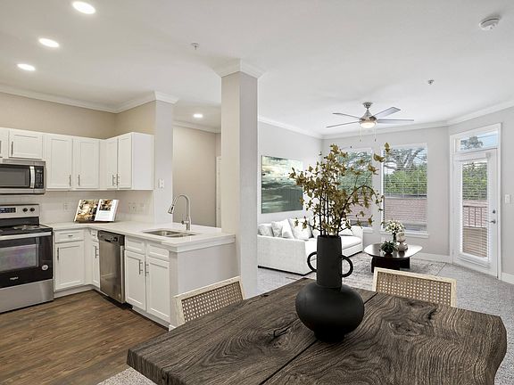 The Verandah Apartments, Austin, TX