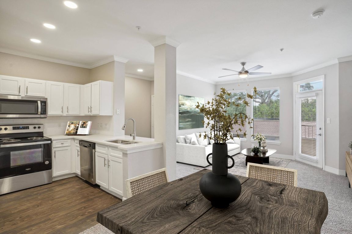 The Verandah Apartments, Austin, TX