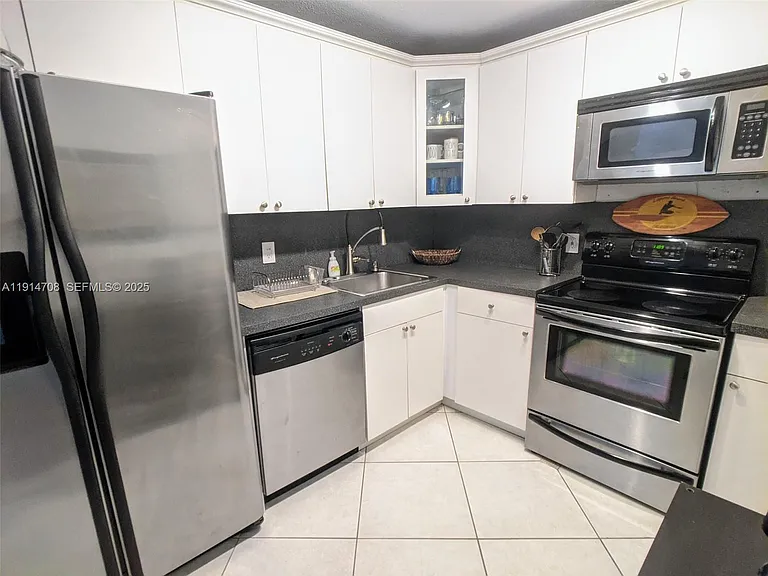 800 West Ave #938 — Photo 6