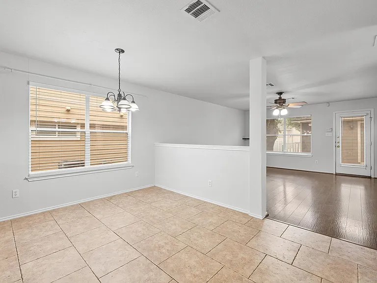 105 Fire Island Dr — Photo 6