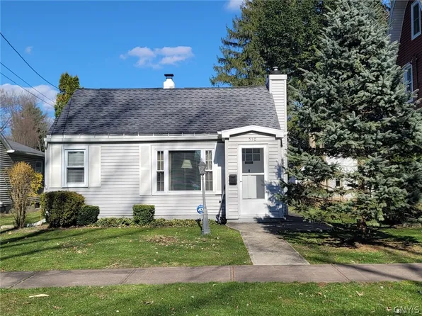 510 Balsam St, Liverpool, NY 13088