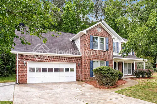 208 Ivy Creek Dr Photo 1