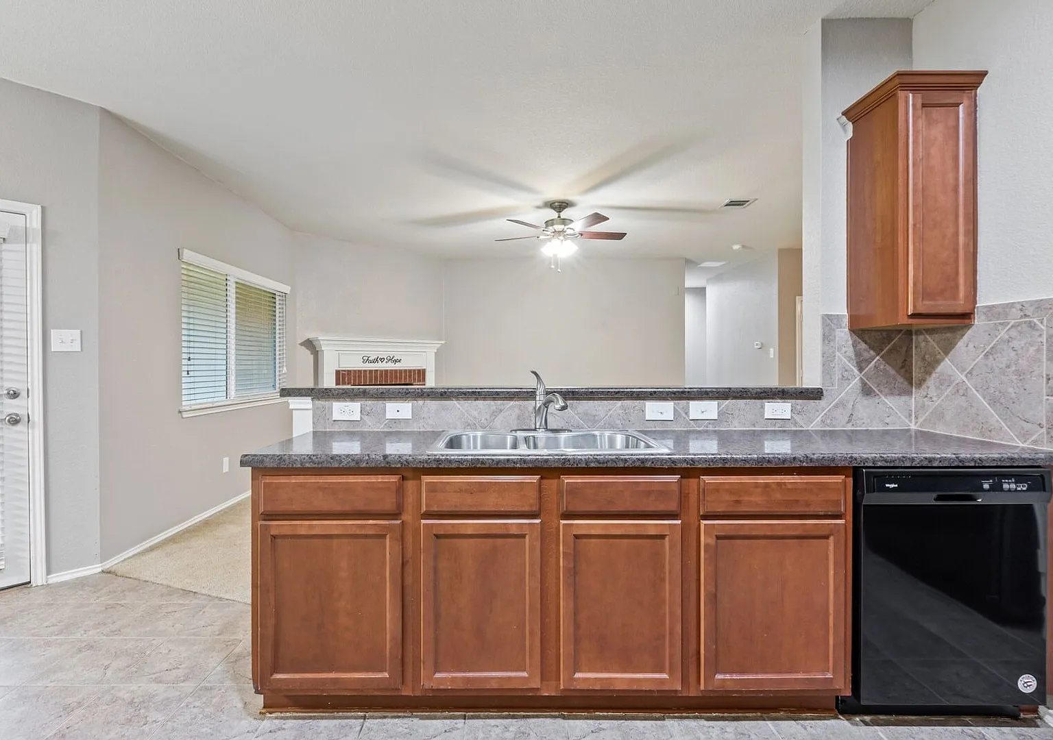 Open Concept Living In Midway Isd — Photo 4