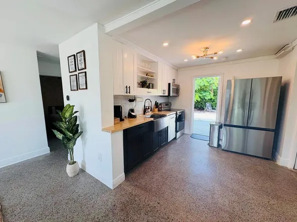 2711 NE 11th Ter, Pompano Beach, FL 33064
