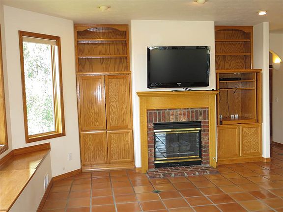 5th image of 5708 S Glendora Dr