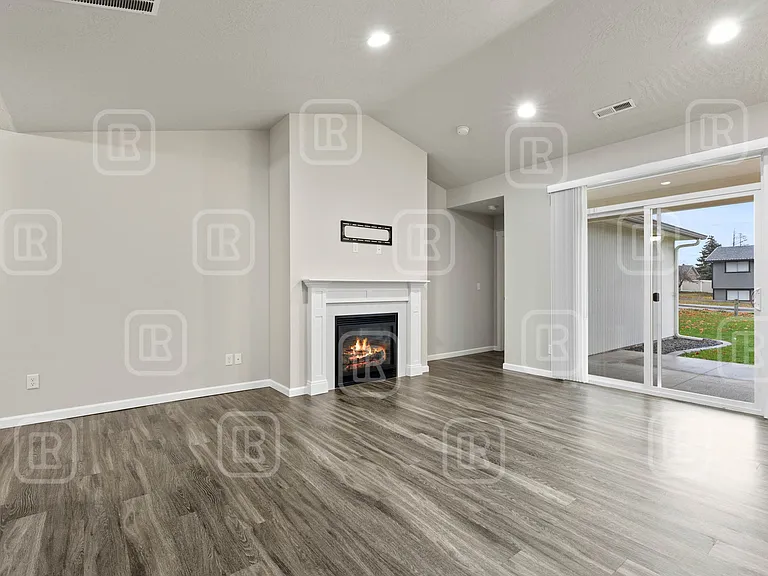17020 E Knox Ln #1 — Photo 15