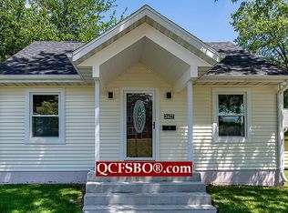 2407 Warren St, Davenport, IA 52804
