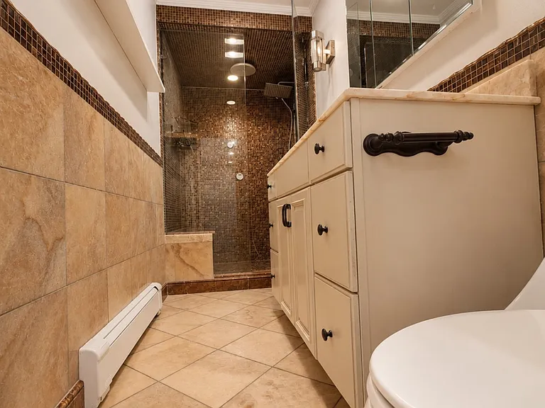 4-23 129th St #34C — Photo 13
