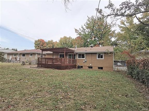 2nd image of 250 Eldorado Dr
