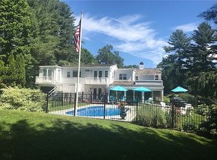 205 Prospect St, Hingham, MA 02043