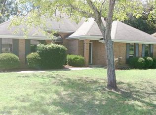 2412 Haddington Rd, Montgomery, AL 36116