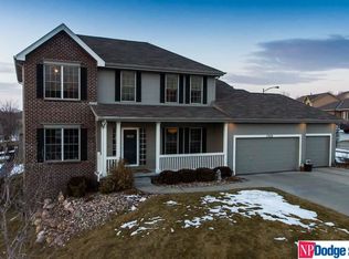 17608 Woolworth Ave, Omaha, NE 68130