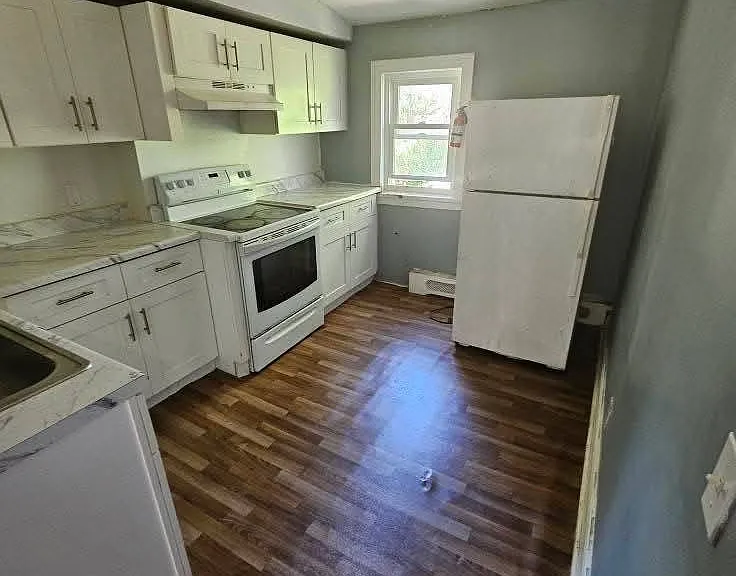 114 W Parmenter St #2 — Photo 3