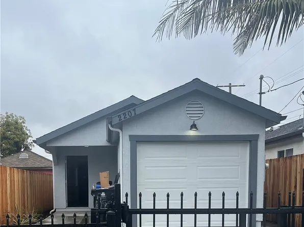 2207 E 105th St, Los Angeles, CA 90002