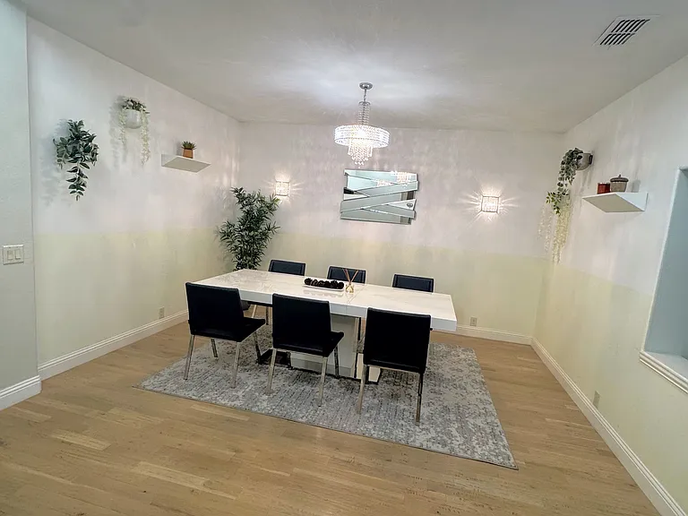 2324 Kemerton Dr — Photo 7