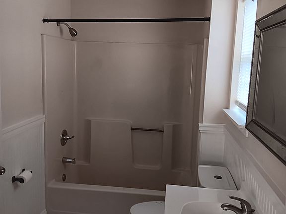 3rd image of 3430 Pemberton St
